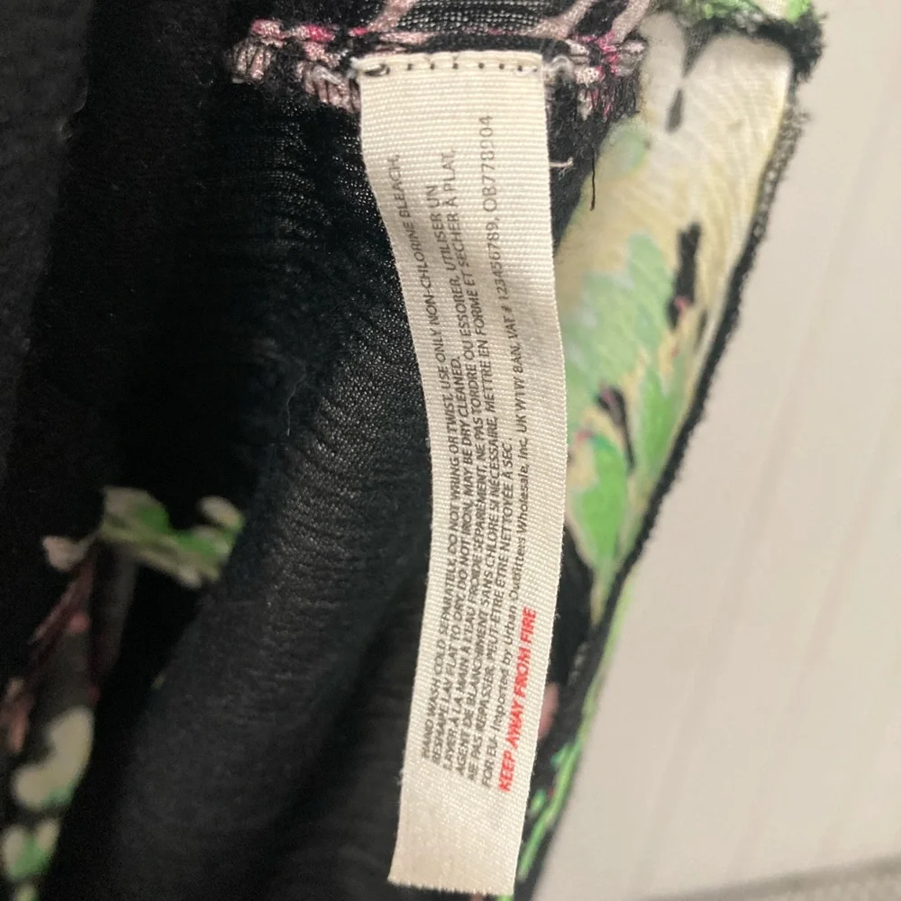 FREE PEOPLE 🖤 ‘Beau’ Floral Print Smocked Maxi Dress - Picture 14 of 16